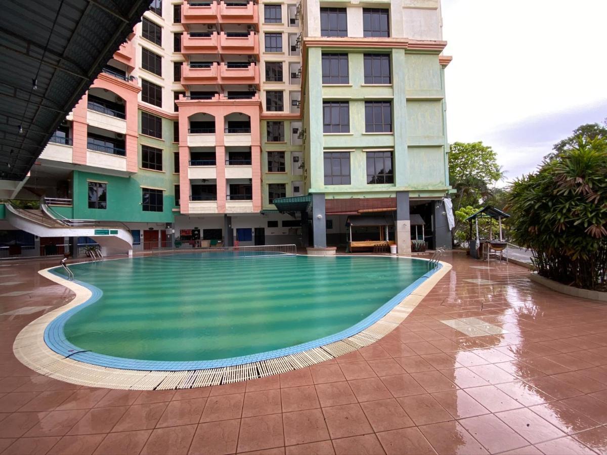 Eaglenest At Marina Cove Apartment